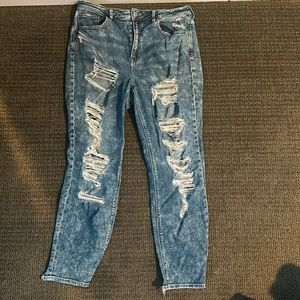 American eagle high rise mom jean